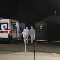 Šatori na parkiralištu kod Opće bolnice Varaždin