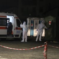 Šatori na parkiralištu kod Opće bolnice Varaždin