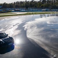 Porsche Taycan ušao je u Guinnessovu knjigu svjetskih rekorda za najduži 'drift' s električnim vozilom
