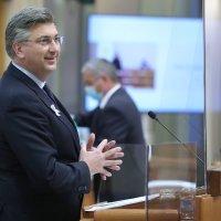 Saborska rasprava o ministru Ćoriću
