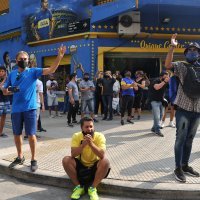 Argentinci oplakuju svog Diega Maradonu