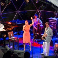 Thana Alexa Pavelić