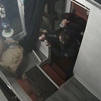 Snimke premlaćivanja glazbenog producenta