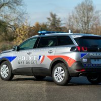 Peugeot 5008 za francuske snage reda