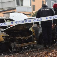 Izgorjela tri automobila u Zagrebu