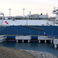 Tomislav Ćorić dočekao brod LNG Croatia