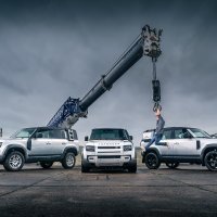 Land Rover Defender je automobil godine Top Geara