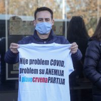 Poduzetnici pred Ministarstvom gospodarstva položili vijenac i lampione