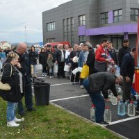 Dostava vode cisternama nije rijetkost niti u Hrvatskoj