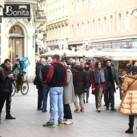 Spontani tulum na Cvjetnom uz uličnu svirku i kuhano vino