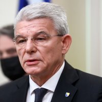 Šefik Džaferović, Željko Komšić