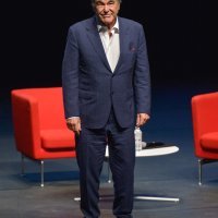 Oliver Stone