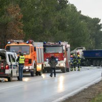 Sudar kamiona i automobila kod Pule