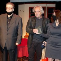 Za izniman doprinos ozivljavanju kabareta Ljubomiru Kerekešu