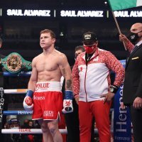 Canelo Alvarez vs Callum Smith