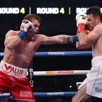 Canelo Alvarez vs Callum Smith