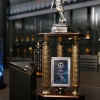 Arijan Ademi, Dinamov igrač, proglašen najboljim nogometašem godine u izboru 'Kapetani biraju'