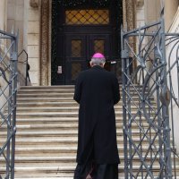 Nadbiskup Marin Barišić predvodio božićnu misu u katedrali sv. Dujma