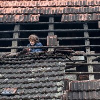 U selu Brest Pokupski potres je teško oštetio krovove kuća