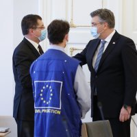 Sastanak Dubravke Šuice, Janeza Lenarčiča i premijera Plenkovića