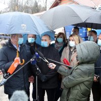 U Glinu stiglo prvih 20 mobilih kućica