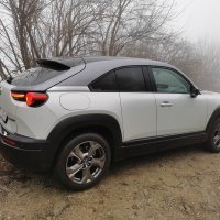 Mazda MX-30/e-Skyactiv/Launch Edition/Luxury-Modern