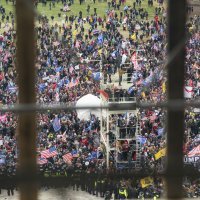 Trumpovi simpatizeri ispred američkog parlamenta