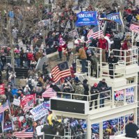 Trumpovi simpatizeri ispred američkog parlamenta