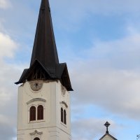 Toranj sisačke katedrale teško je nastradao