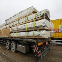 Austrijski konvoj kamiona stigao s donacijama za potresom pogođena područja