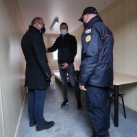 Uručena prva dva kontejnera mađarske donacije potresom pogođenim područjima