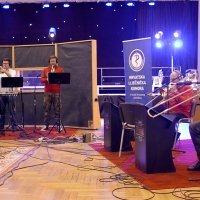 Nina Badrić i Big Band HLK-a