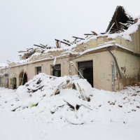 Razrušeni centar Petrinje pod snijegom
