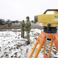 Petrinja: Pripadnici HV-a pripremaju područje za kontejnersko naselje