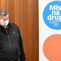 Varaždin: Župan Čačić i vijećnici stariji od 65 godina cijepili se protiv koronavirusa