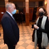 Ravnatelj kazališta Roman Šušković-Stipanović, ministrica Nina Obuljen Koržinek