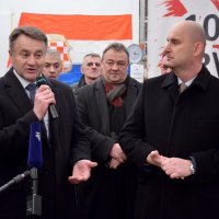 Žinić 2015. u Braniteljskom šatoru u Savskoj s Tomislavom Tolušićem