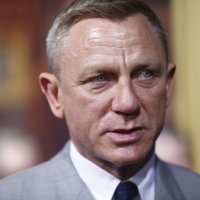 Daniel Craig