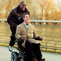 Omar Sy i Francois Cluzet u filmu 'Nedodirljivi' (2011.)