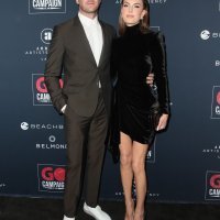Armie Hammer, Elizabeth Chambers