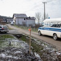 Pakrac: Bacio bombu na djelatnike HEP-a nakon što su mu došli isključiti struju