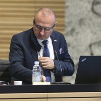 Gordan Grlić Radman