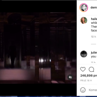 Demi Moore na reviji kuće Fendi