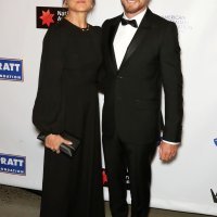Simon Baker, Rebecca Rigg