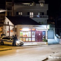 Policija ispred kuće Branka Kolopera u četvrti Vidici
