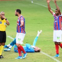 Douglas Friedrich Leandro Castan Vasco da Gama Bahia