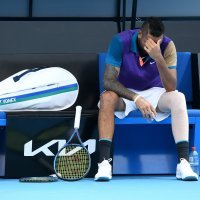 Nick Kyrgios tijekom meča s Bornom Ćorićem slomio je reket