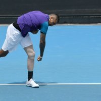 Nick Kyrgios tijekom meča s Bornom Ćorićem slomio je reket