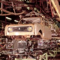 Renault započeo proslavu 60 godina Renaulta 4