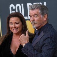 Keely Shaye Brosnan i Pierce Brosnan